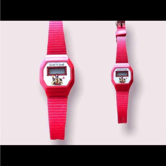 McDonald’s Watch Retro Red Wristwatch - Picture 5 of 10